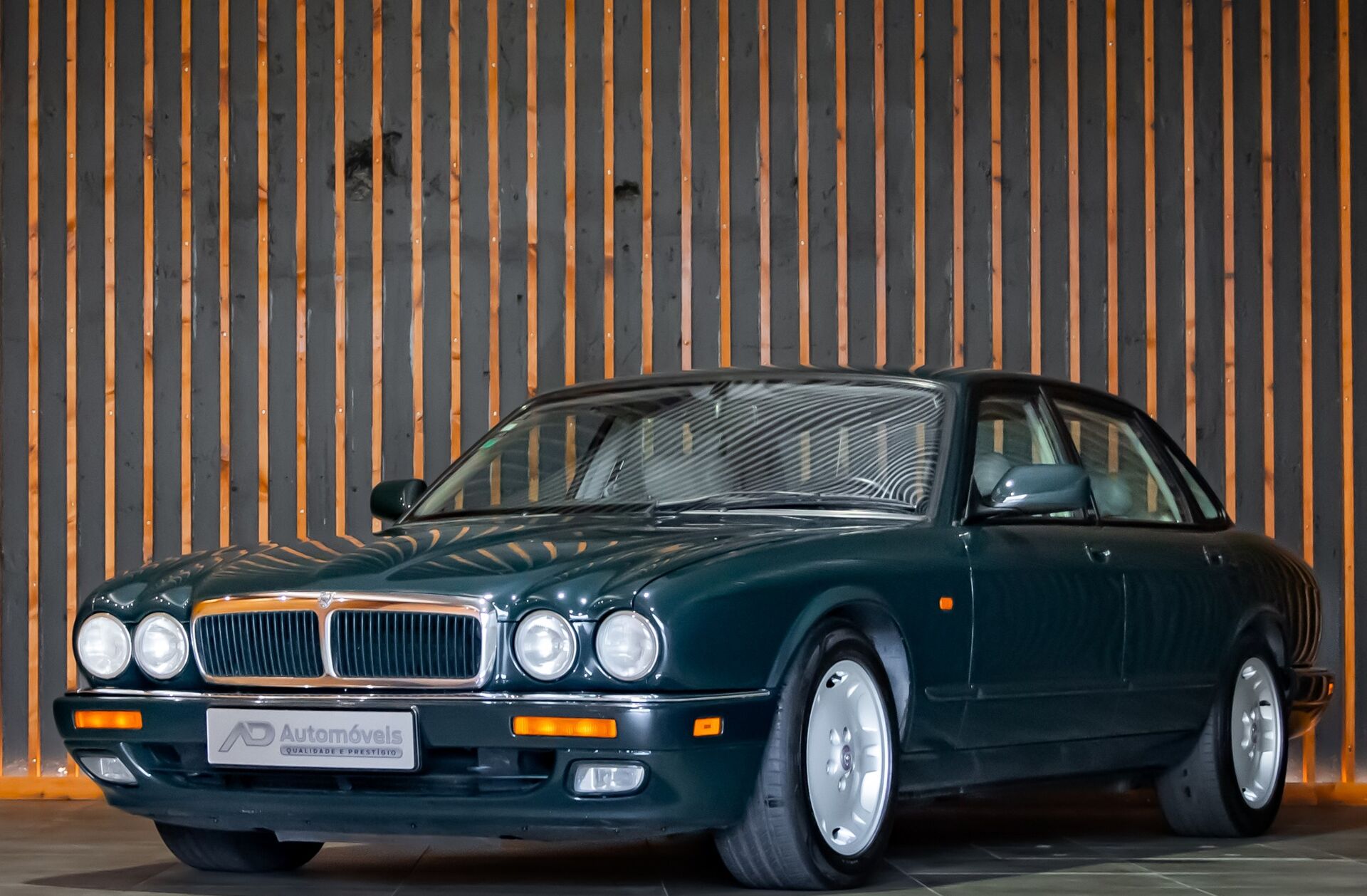 JAGUAR XJ 6 3.2