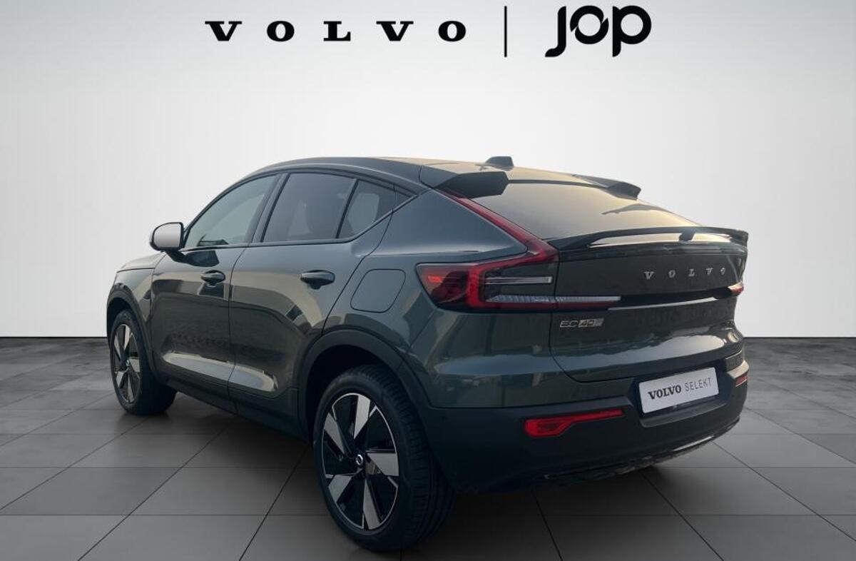 VOLVO EC40 Single Motor Extended Range Ultra