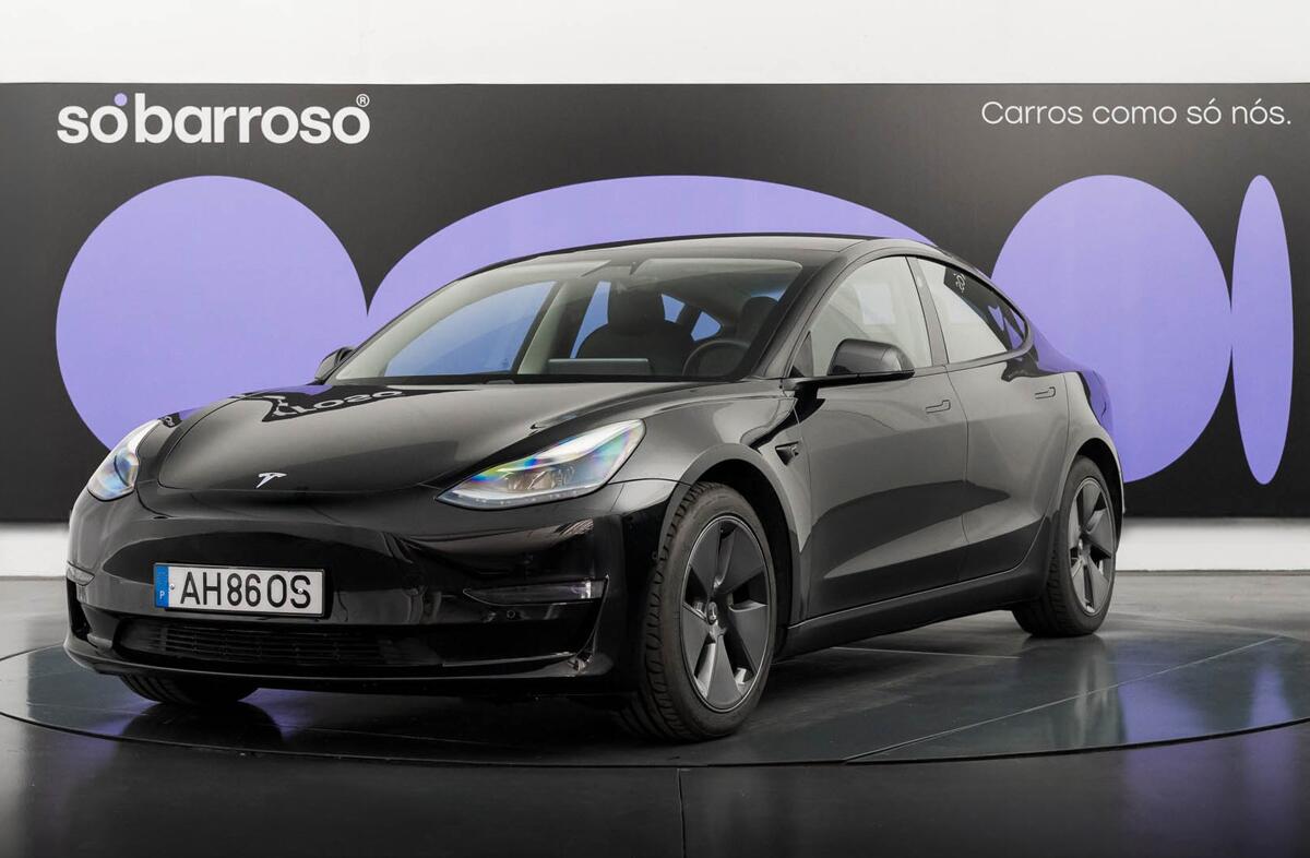 TESLA Model 3 Long Range Tração Integral