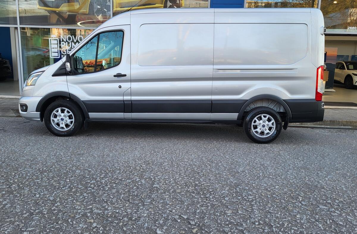 FORD Transit 350 L3 2.0 TDCi H2 Trend EcoBlue HD Aut.