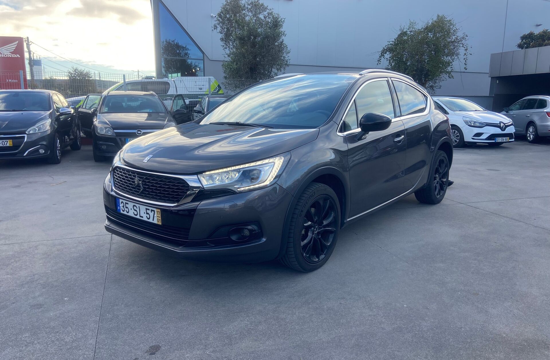 DS DS 4 CB 1.6 BlueHDi So Chic J18 EAT6