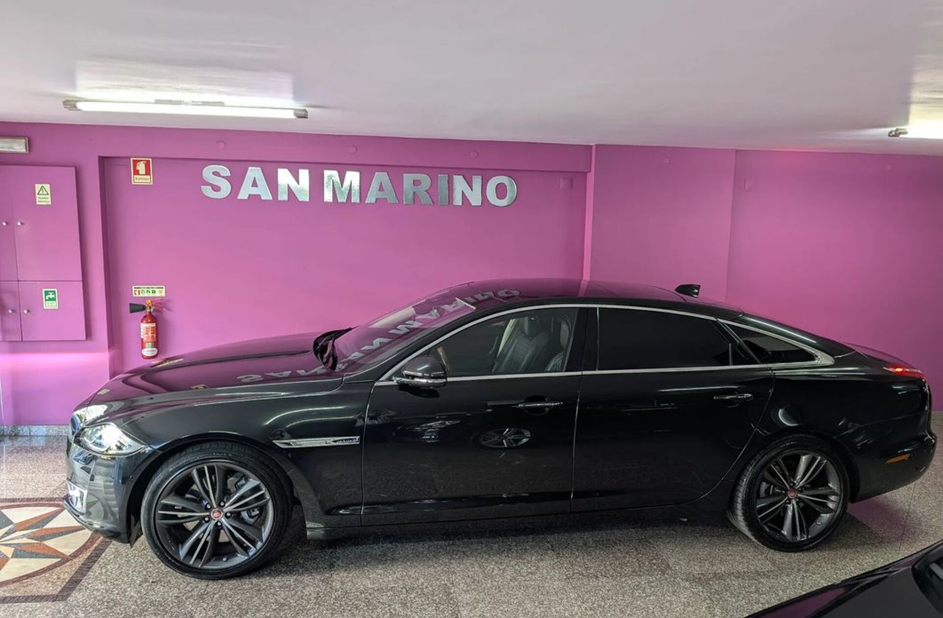 JAGUAR XJ 3.0 D V6 LWB Autobiography