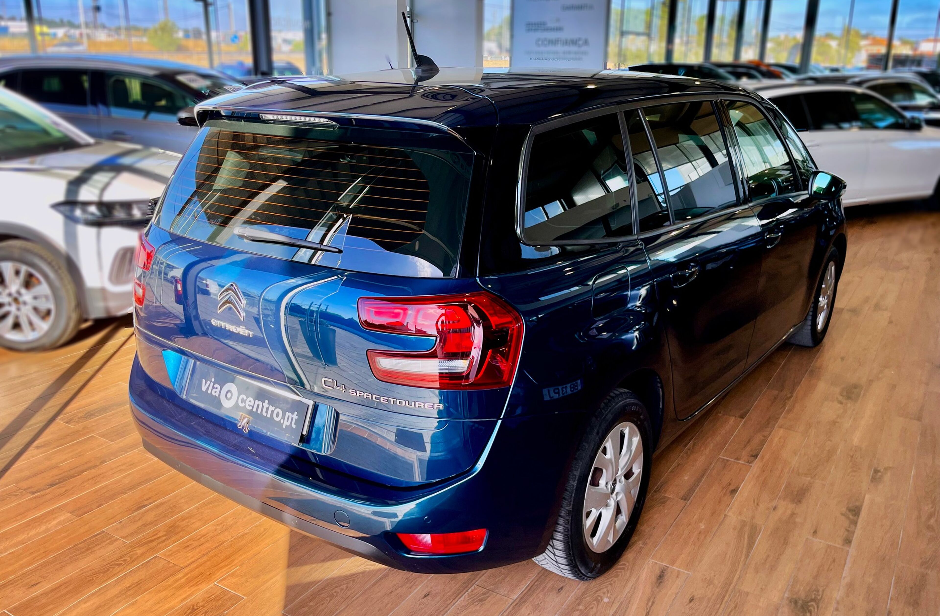 CITROEN C4 1.2 PureTech Feel Pack EAT8