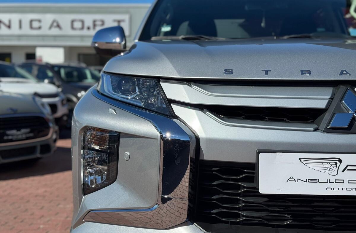 MITSUBISHI L 200 2.3 DI-D Strakar Space Cab Intense 4WD