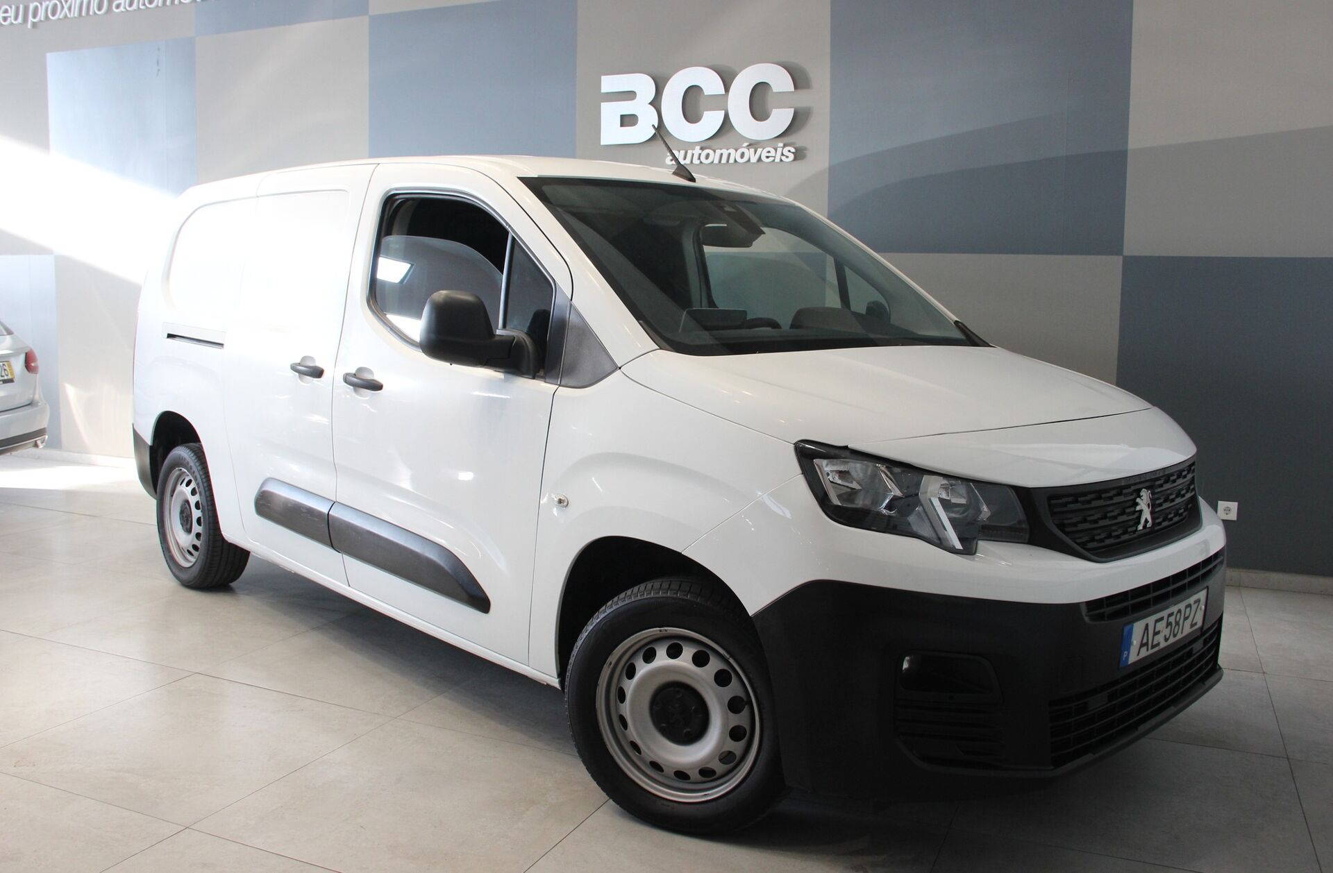 PEUGEOT Partner 1.5 BlueHDi Premium Longa