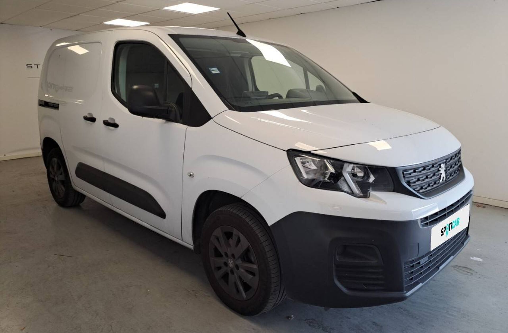 PEUGEOT Partner 1.5 BlueHDi Standard