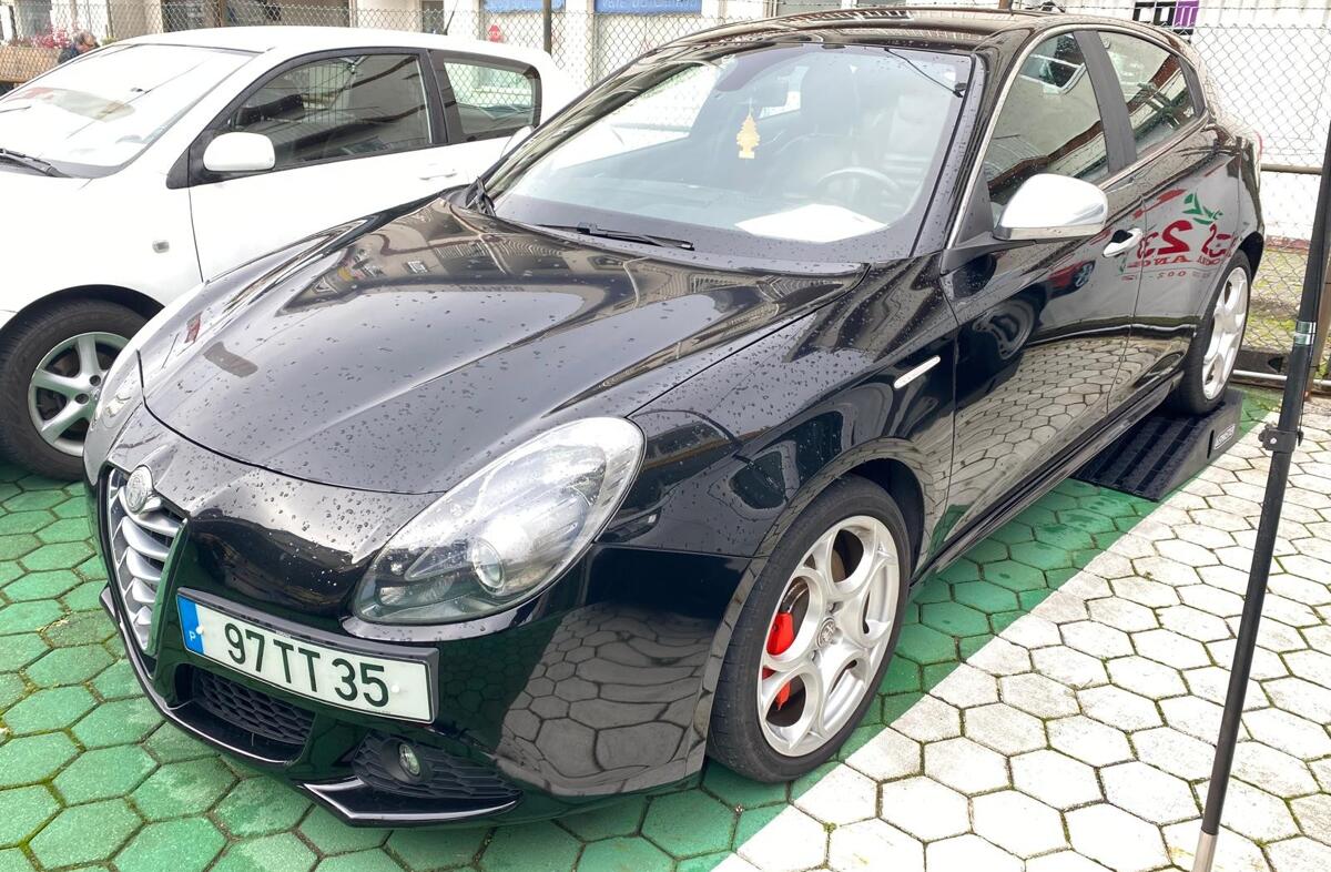 ALFA ROMEO Giulietta 1.6 JTDm Distinctive