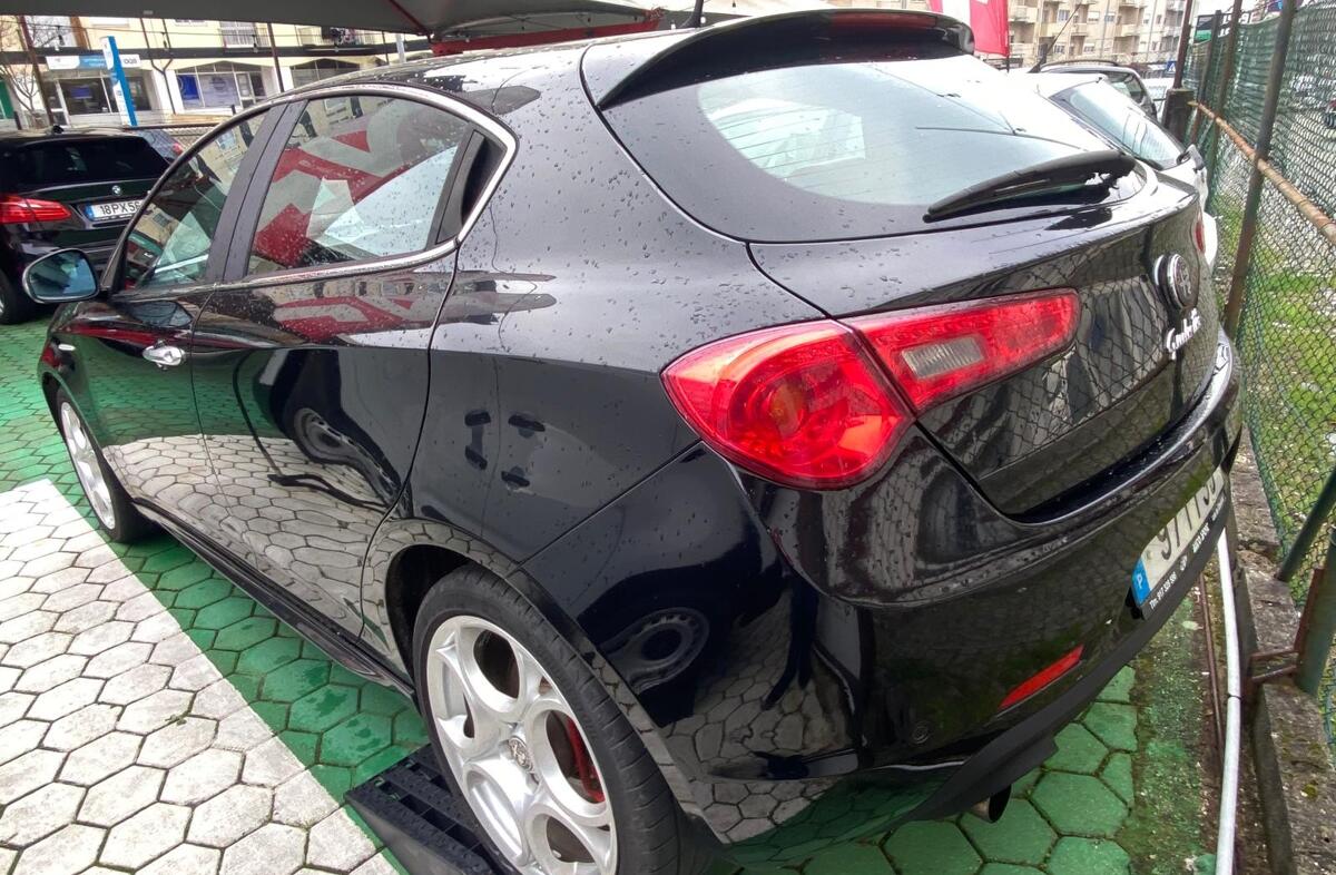 ALFA ROMEO Giulietta 1.6 JTDm Distinctive