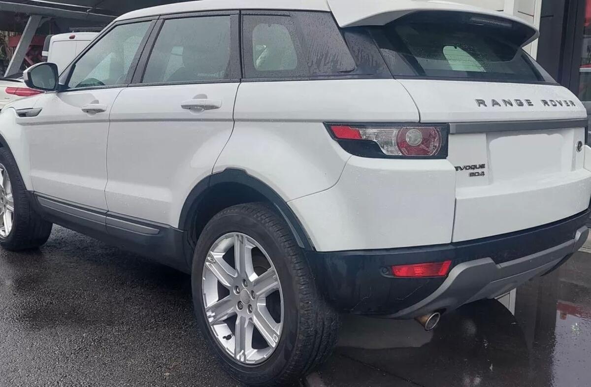LAND ROVER Range Rover Evoque 2.2 eD4 Dynamic