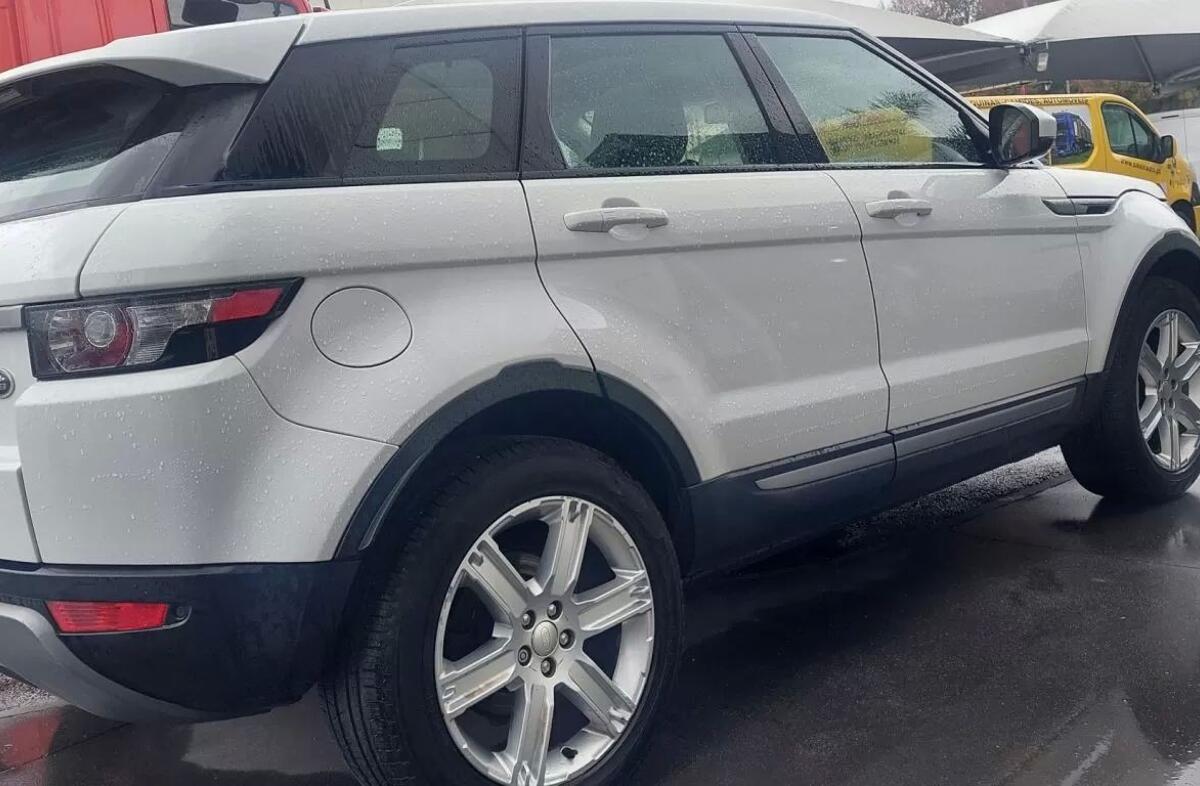 LAND ROVER Range Rover Evoque 2.2 eD4 Dynamic