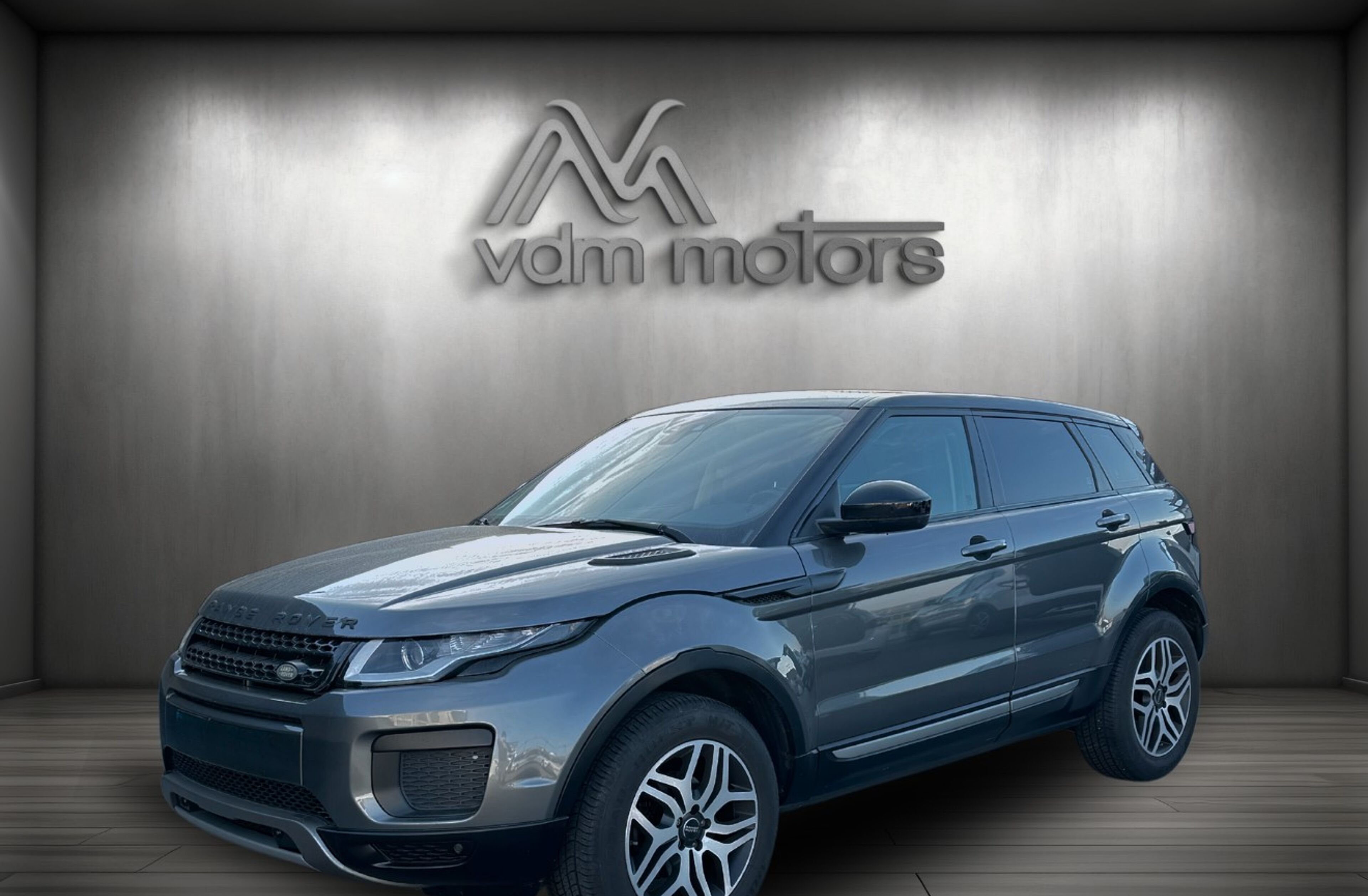 LAND ROVER Range Rover 2.0 TD4 SE Dynamic