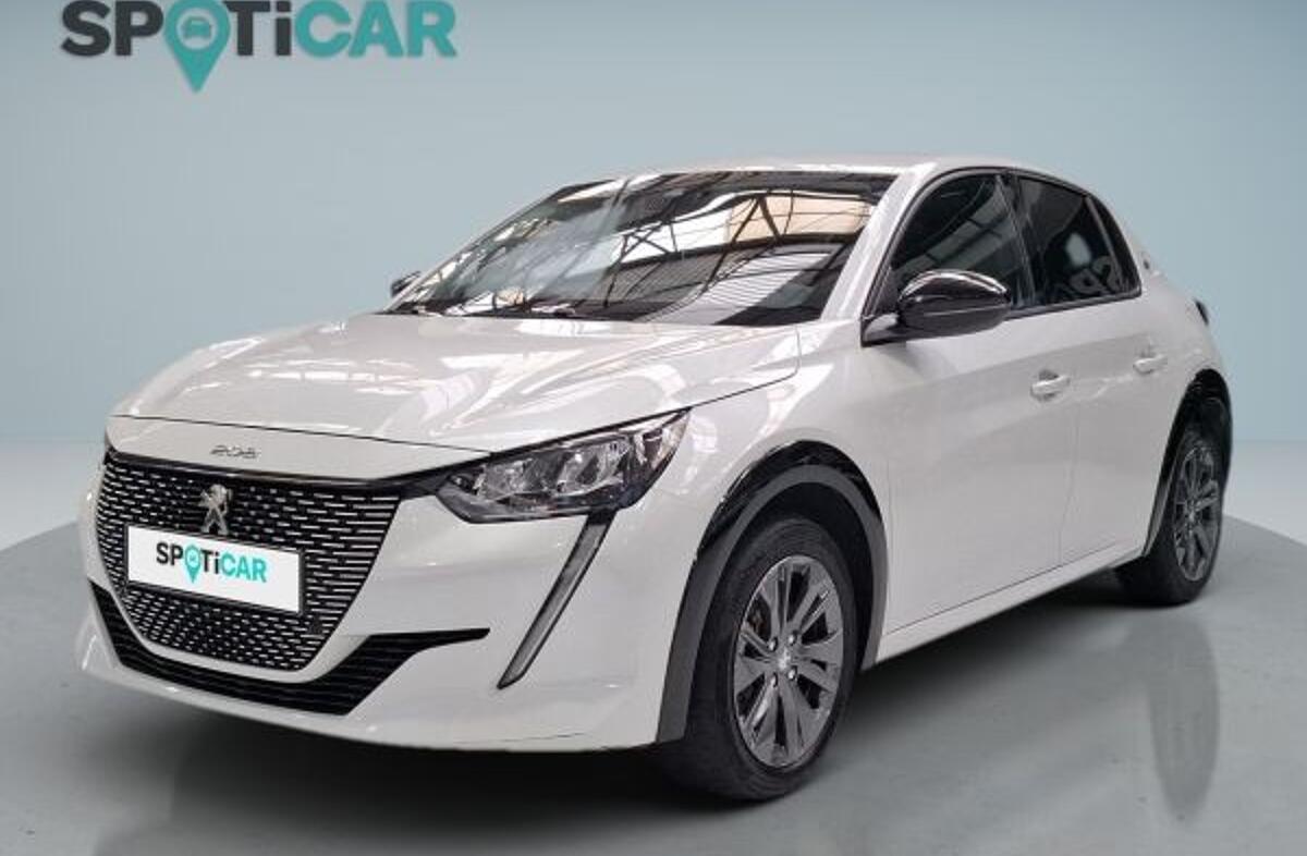 PEUGEOT 208 e- 50 kWh Allure Pack
