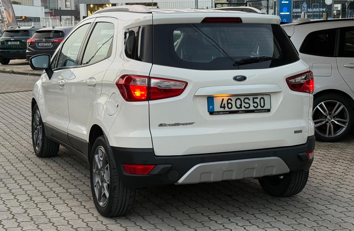 FORD EcoSport 1.0 EcoBoost Titanium