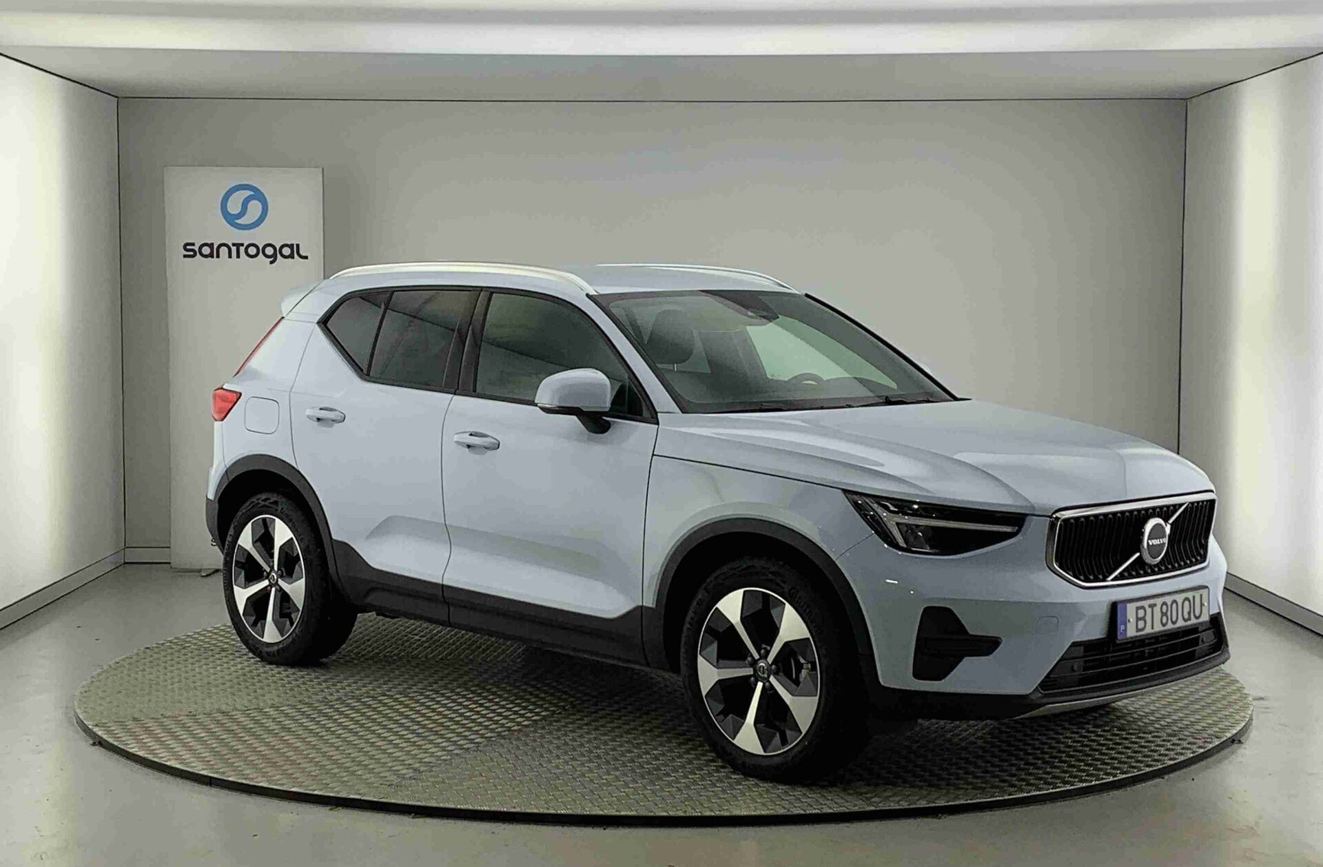 VOLVO XC40 2.0 B3 Core