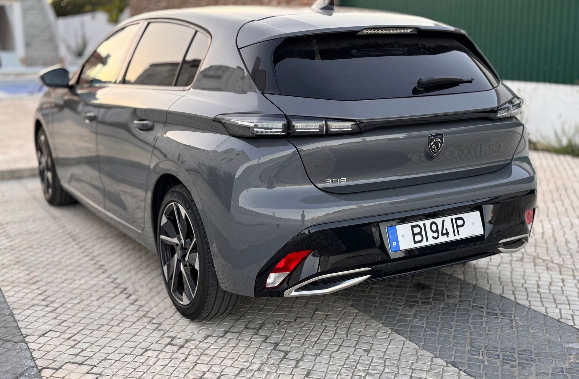 PEUGEOT 308 1.2 PureTech Allure