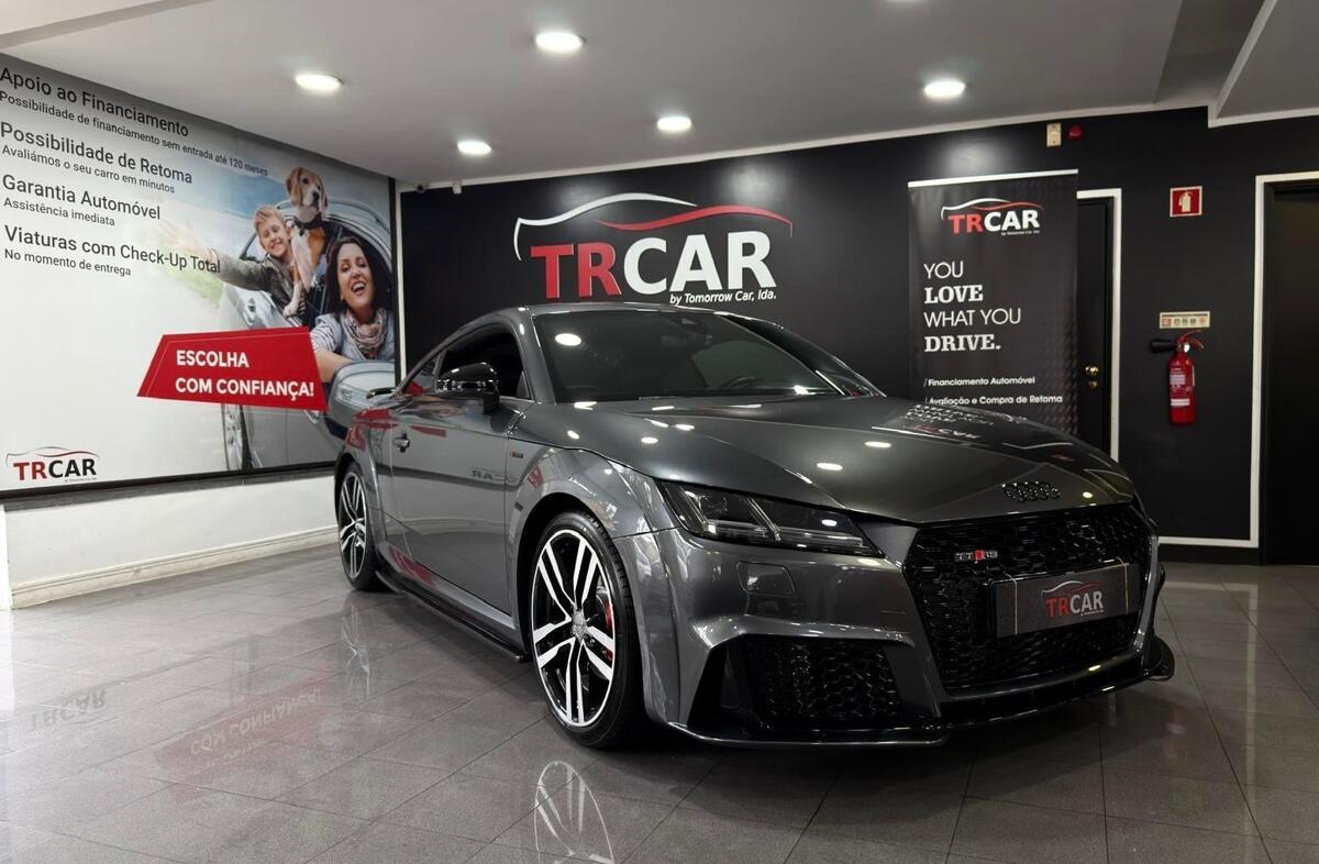 AUDI TT 2.0 TFSI S-line