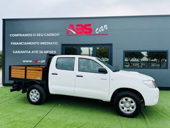 TOYOTA Hilux 2.5 D-4D 2WD CD CM PM+AC