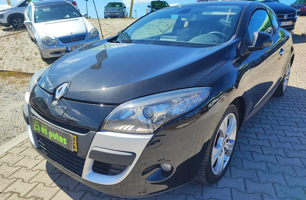 RENAULT Mégane Coupé 1.5 dCi Dynamique