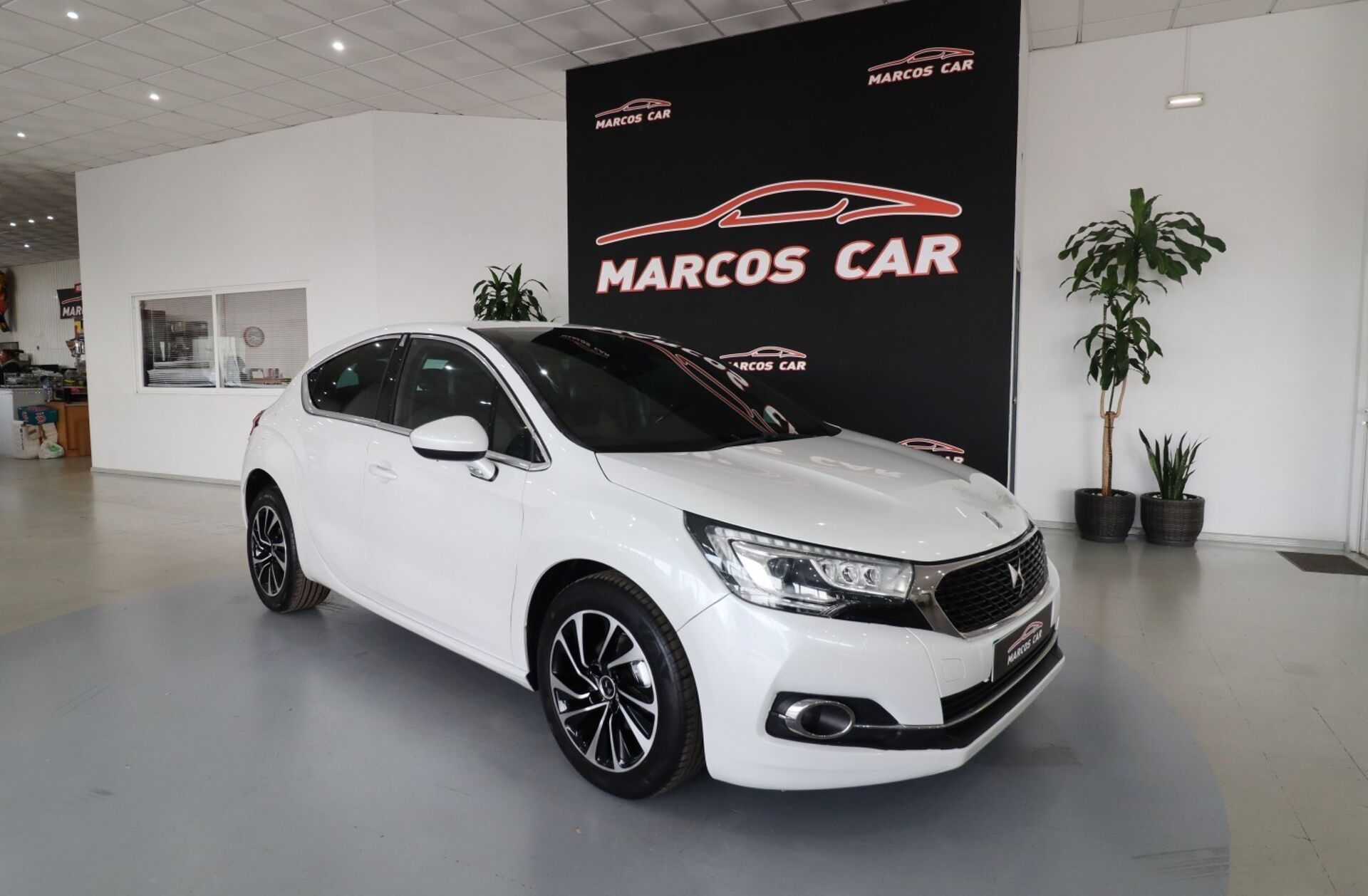 DS DS 4 1.6 BlueHDi Performance Line