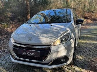 PEUGEOT 208 1.2 PureTech GT Line EAT6