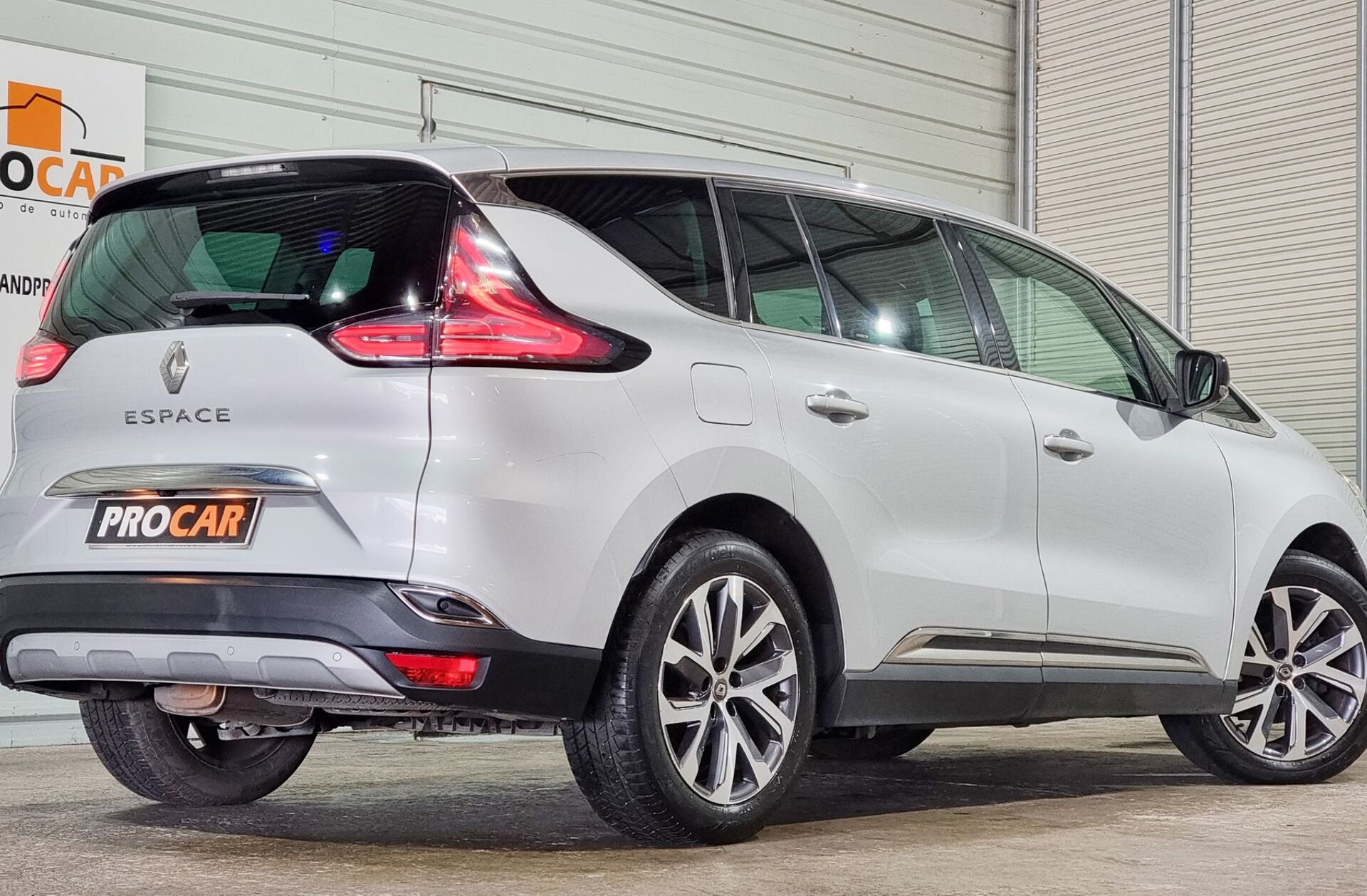 RENAULT Espace 1.6 dCi Initiale Paris EDC