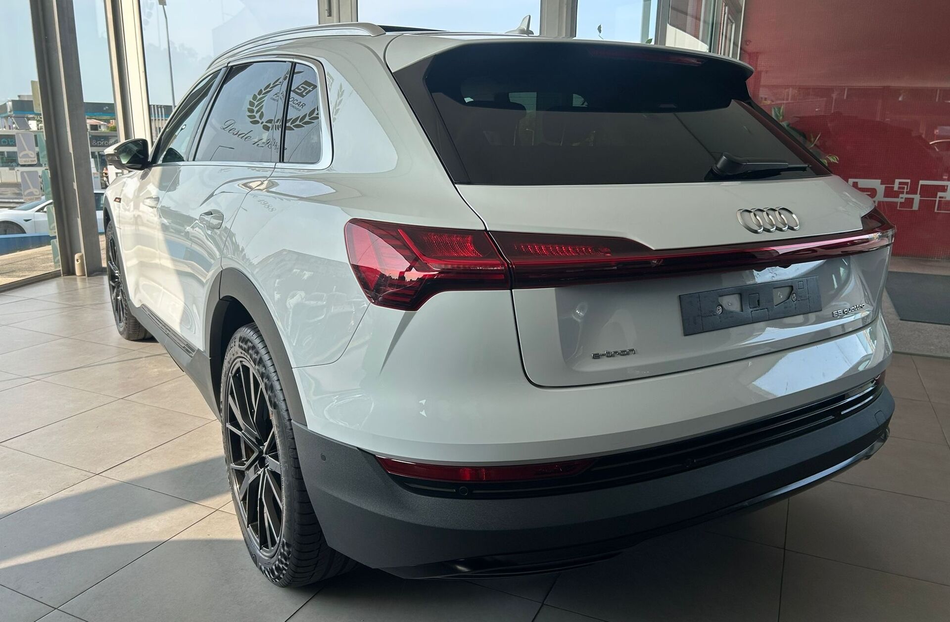AUDI e-tron 55 quattro Advanced