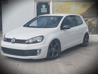 VOLKSWAGEN Golf 2.0 TSi GTi