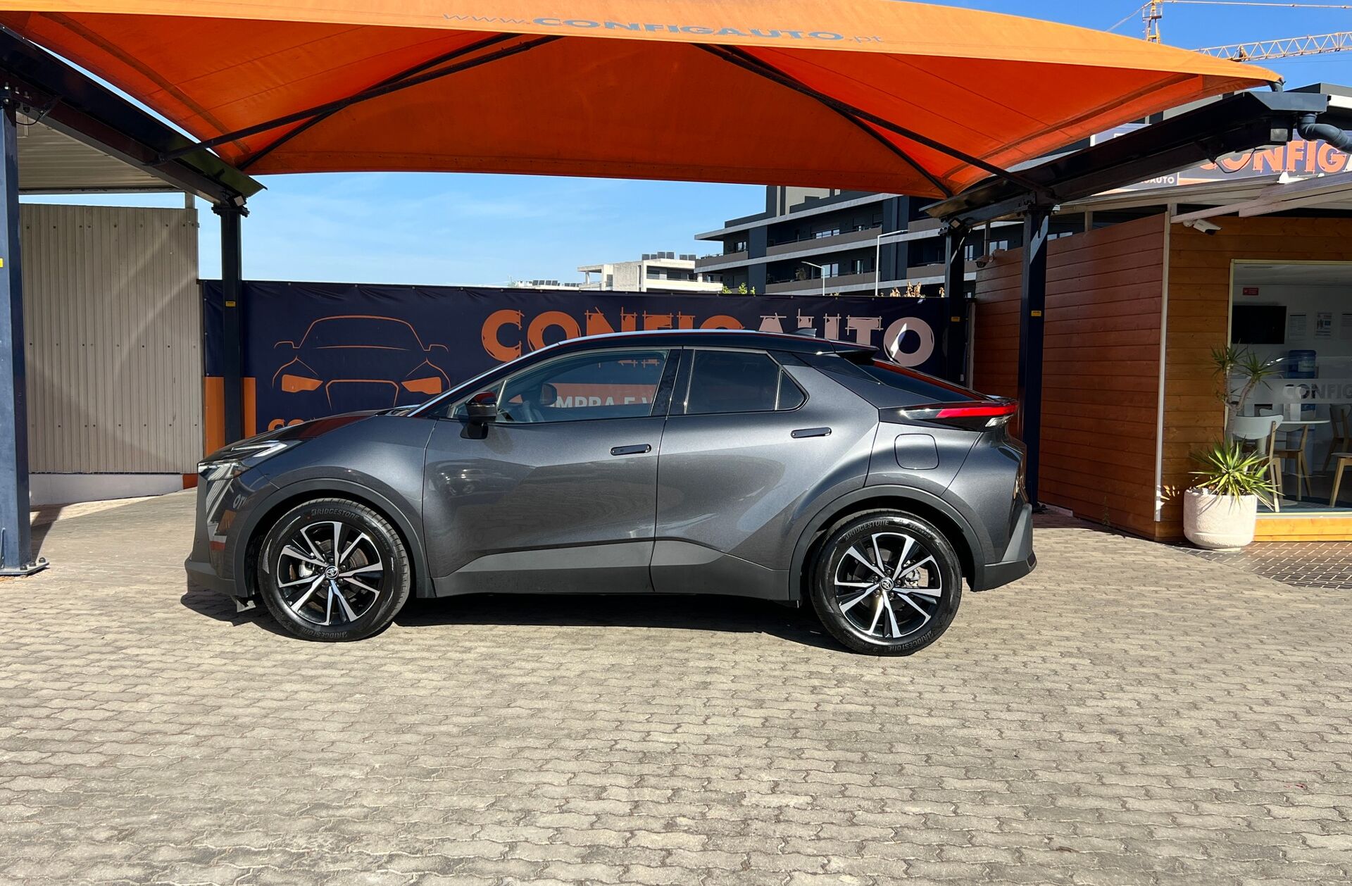 TOYOTA C-HR 1.8 Hybrid Exclusive
