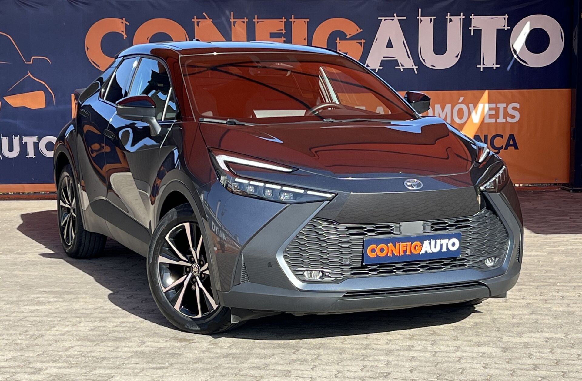 TOYOTA C-HR 1.8 Hybrid Exclusive