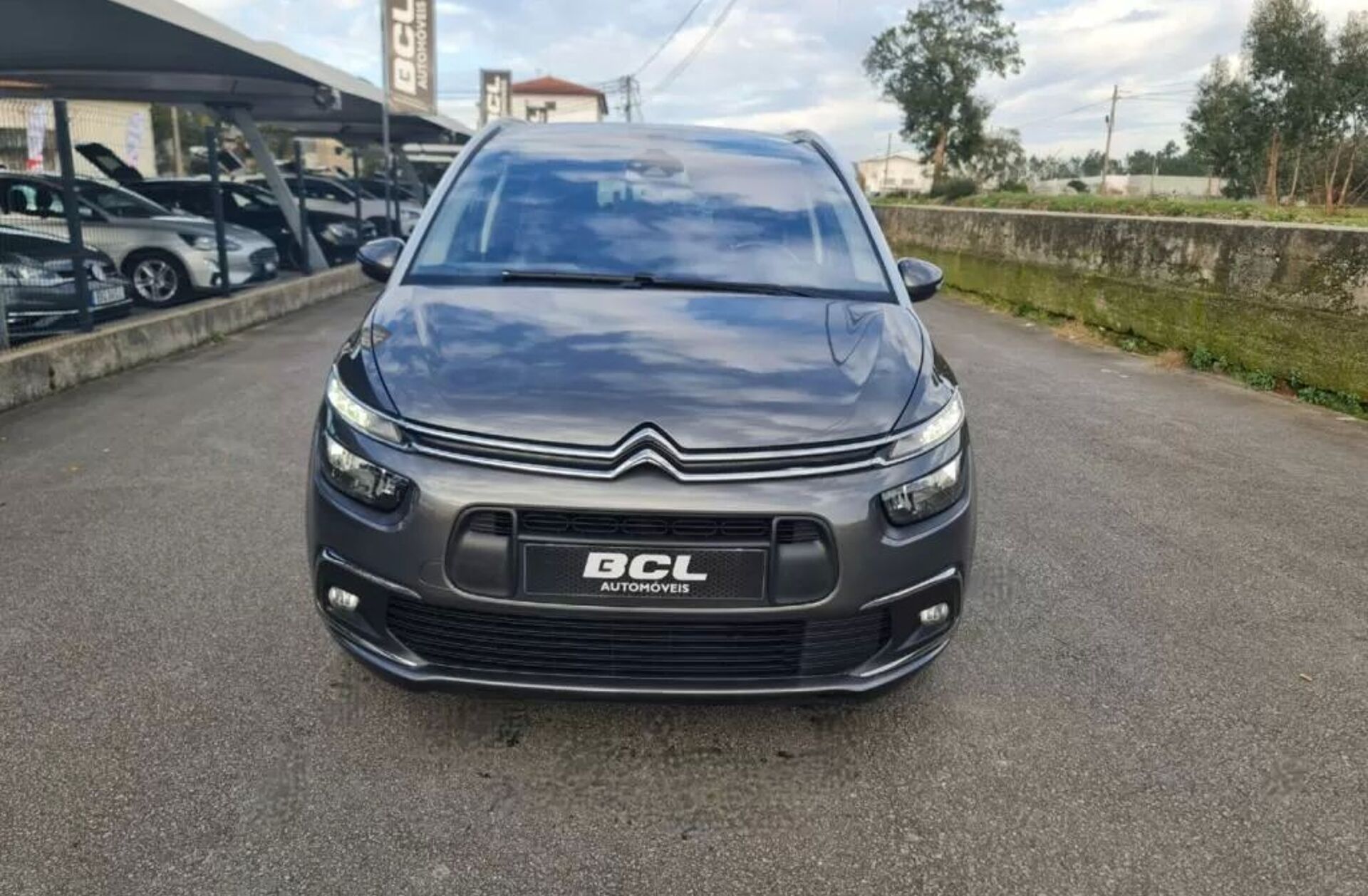 CITROEN C4 1.5 BlueHDi Shine EAT8
