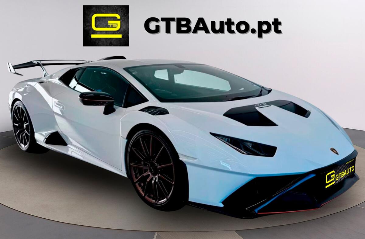 LAMBORGHINI Huracán STO