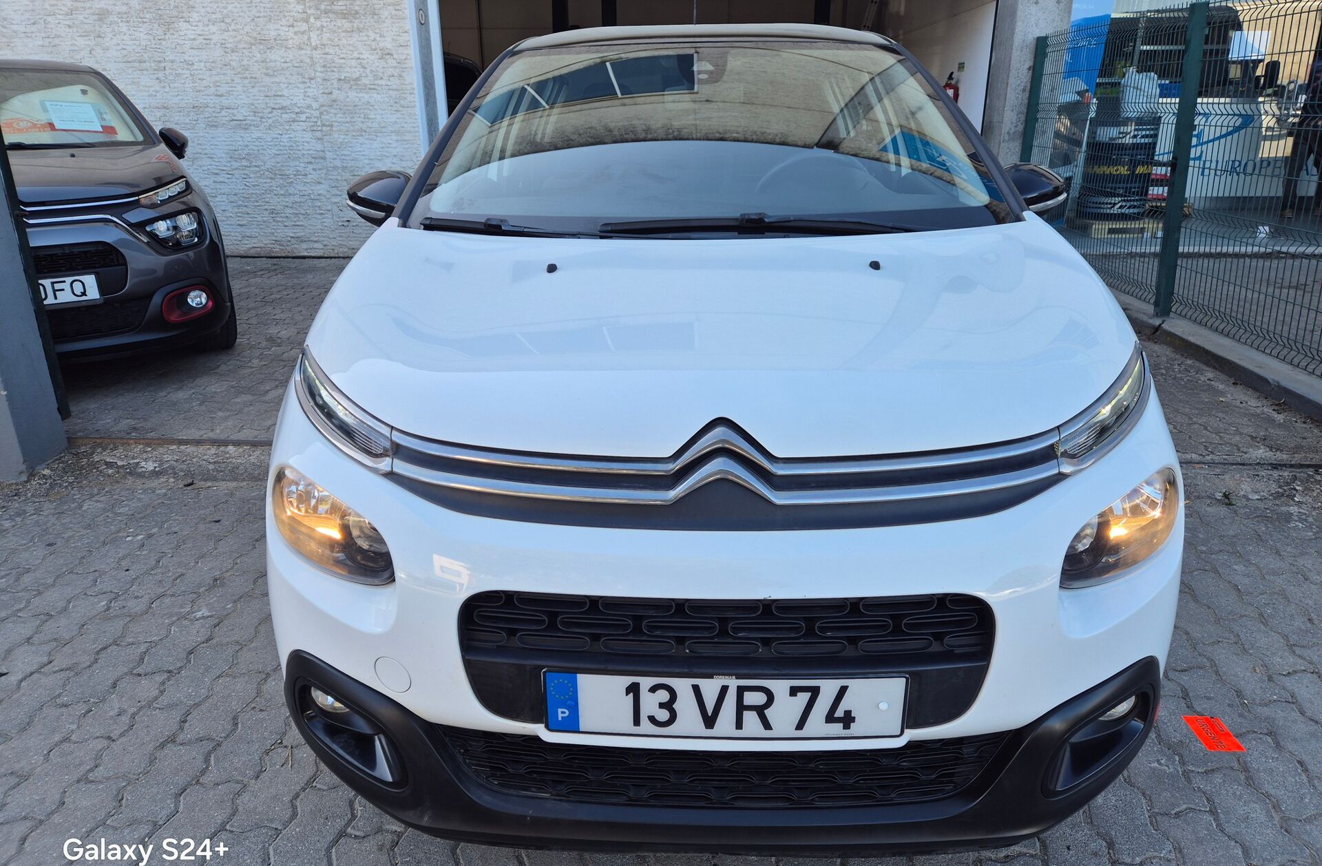CITROEN C3 1.2 PureTech Shine