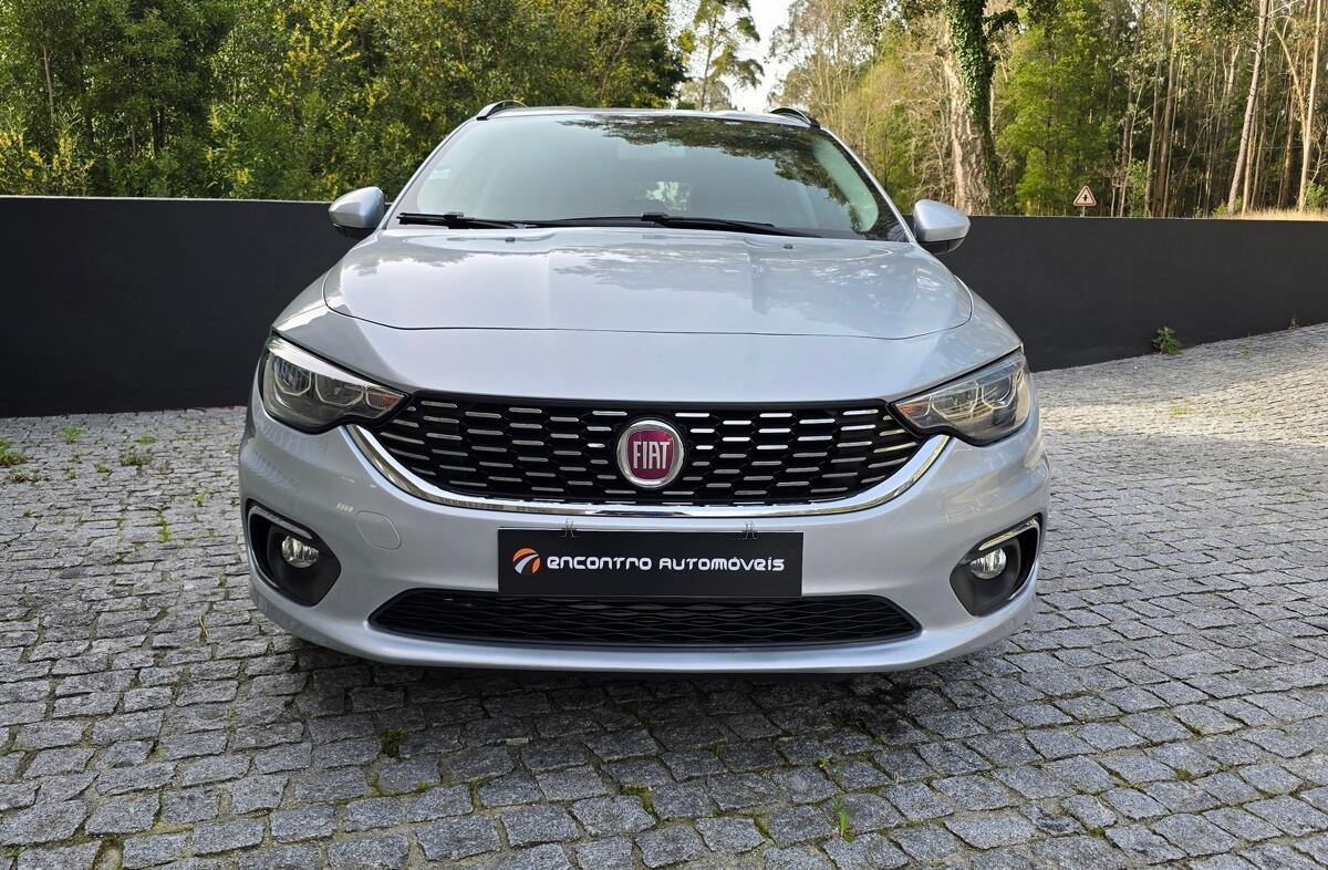 FIAT Tipo 1.6 M-Jet Lounge DCT