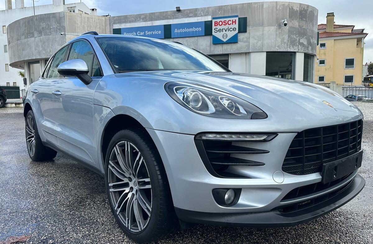 PORSCHE Macan Macan