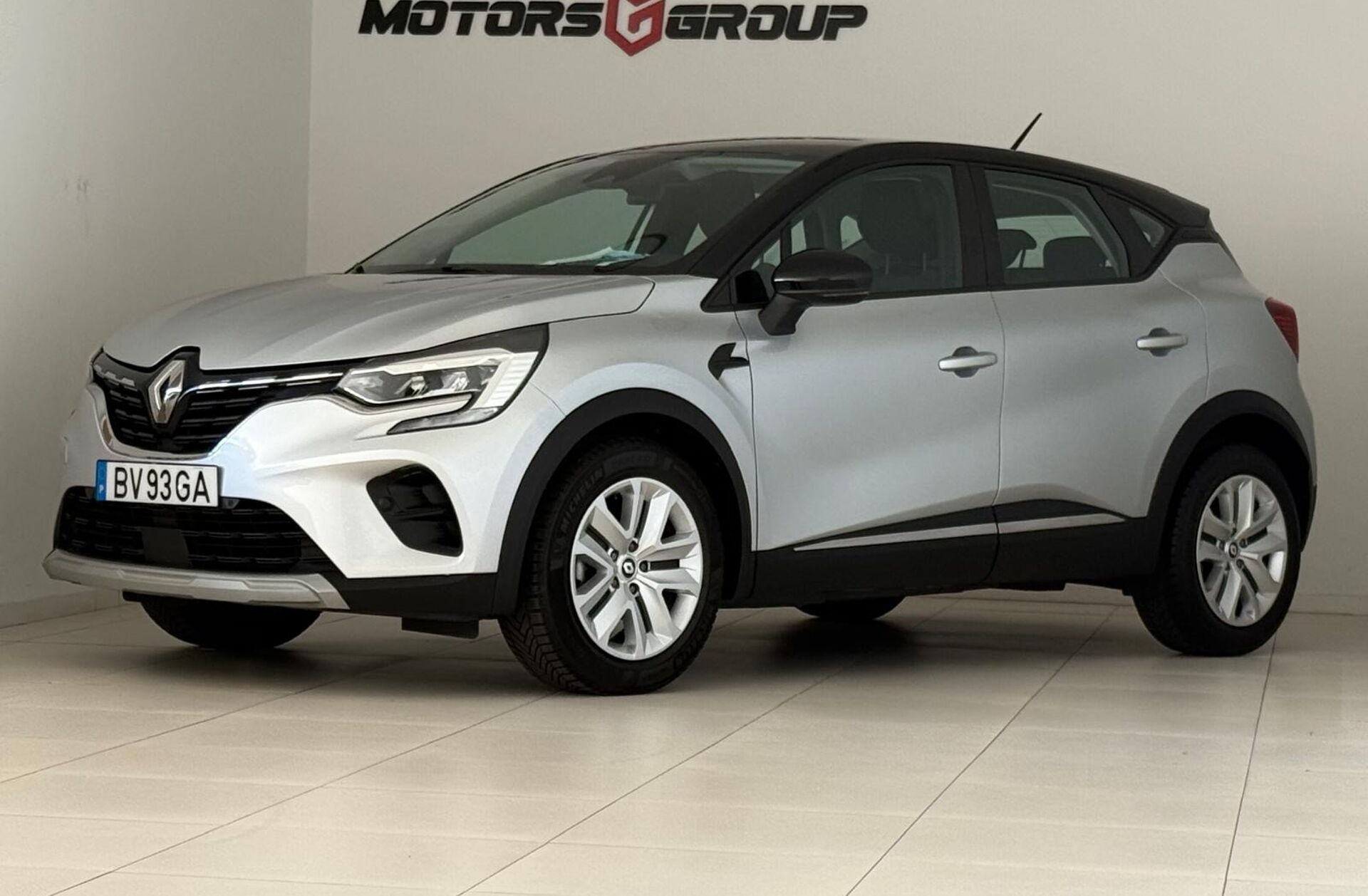 RENAULT Captur 1.0 TCe Zen
