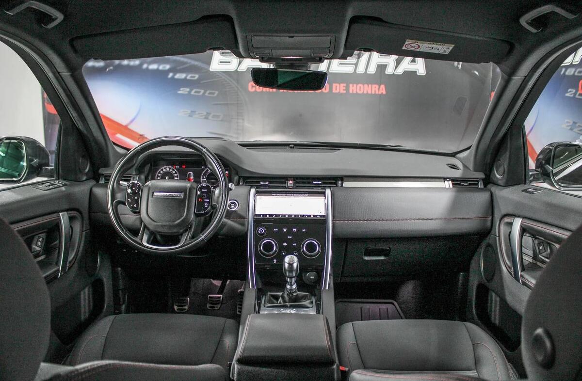 LAND ROVER Discovery S.2.0 eD4 R-Dynamic 7L