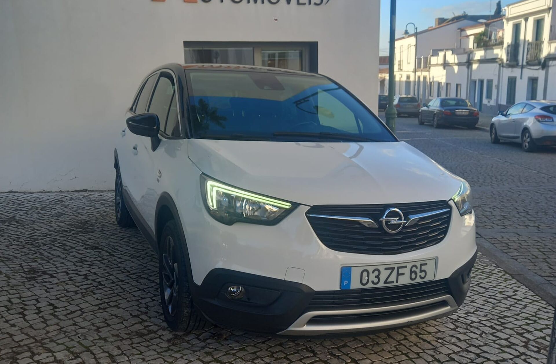 OPEL Crossland X 1.2 Business Edition