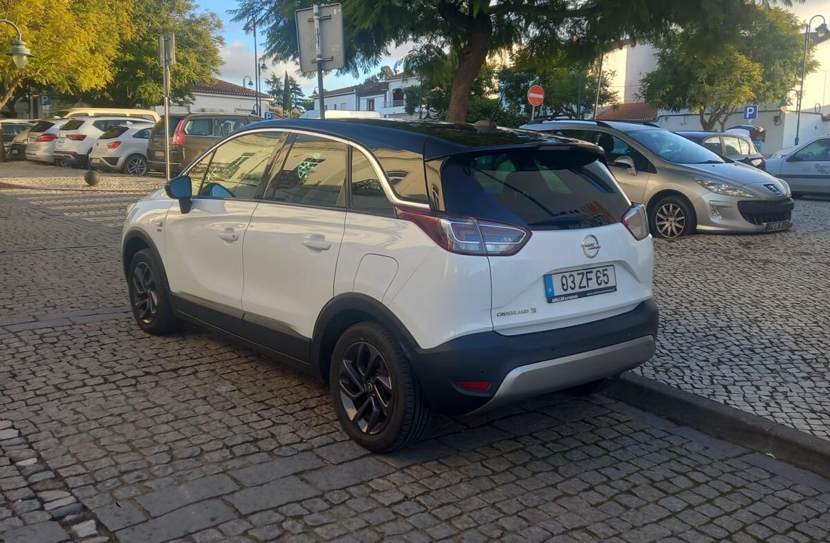 OPEL Crossland X 1.2 Business Edition