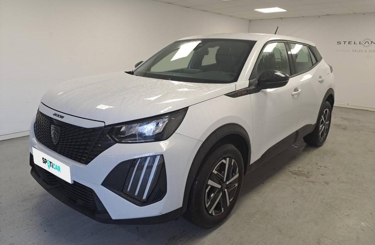 PEUGEOT 2008 1.2 PureTech Style