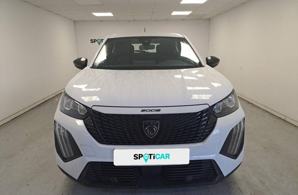PEUGEOT 2008 1.2 PureTech Style