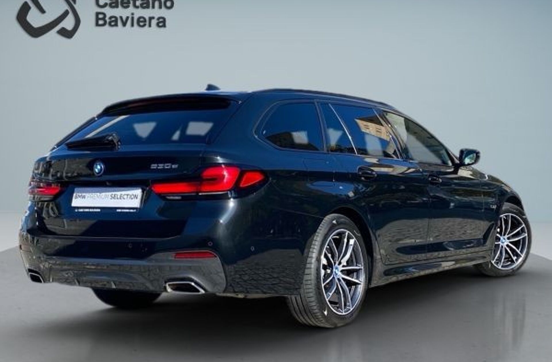 BMW Serie-5 530 e Pack Desportivo M