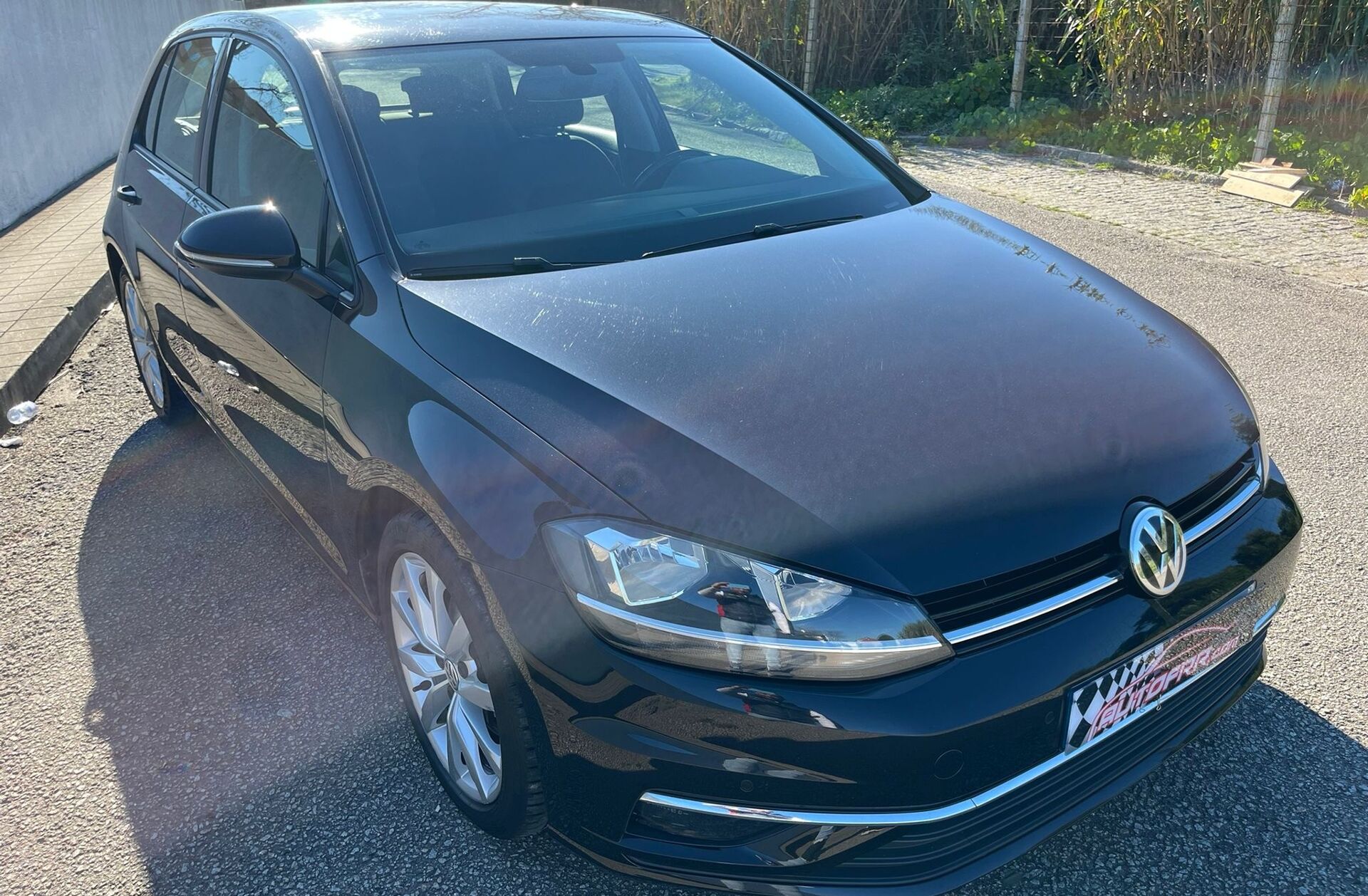 VOLKSWAGEN Golf 1.6 TDI R-Line DSG