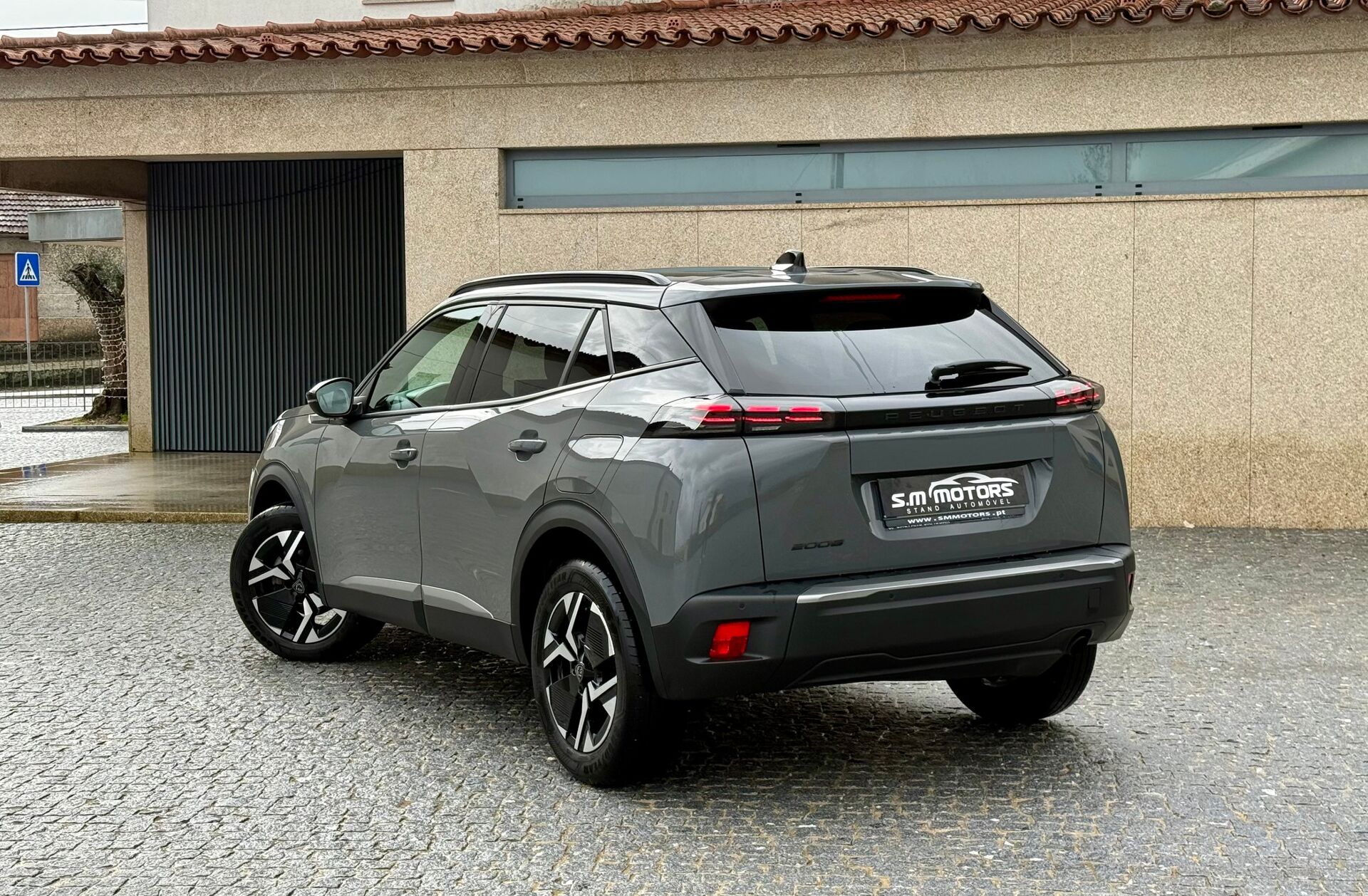 PEUGEOT 2008 1.2 PureTech Allure