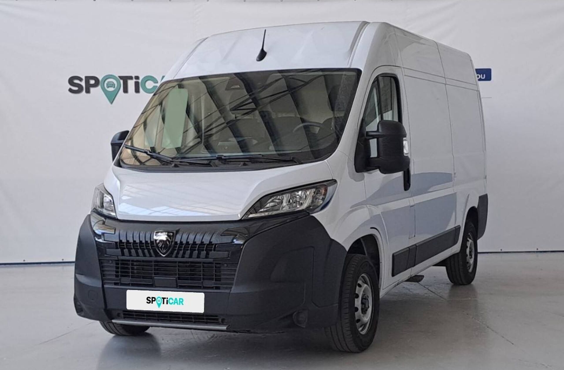 PEUGEOT Boxer 2.2 BlueHDi 335 L3 CD