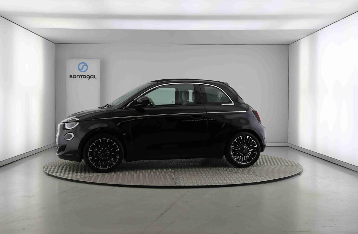 FIAT 500 42 kWh La Prima by Bocelli