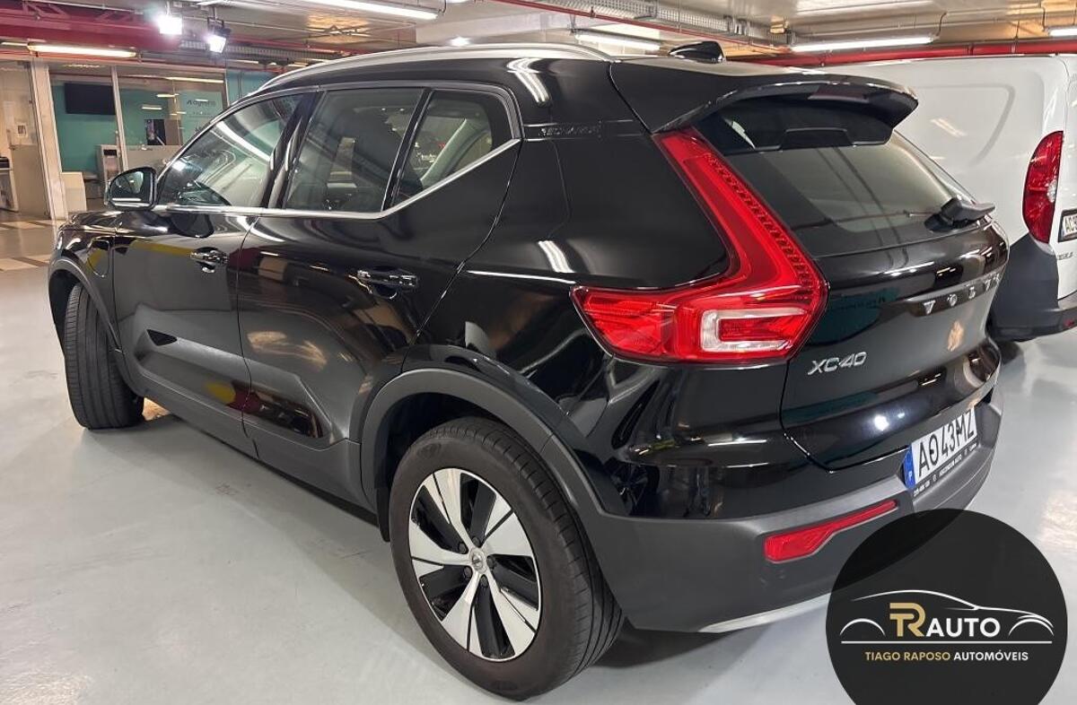 VOLVO XC40 1.5 T4 PHEV Inscription Expression