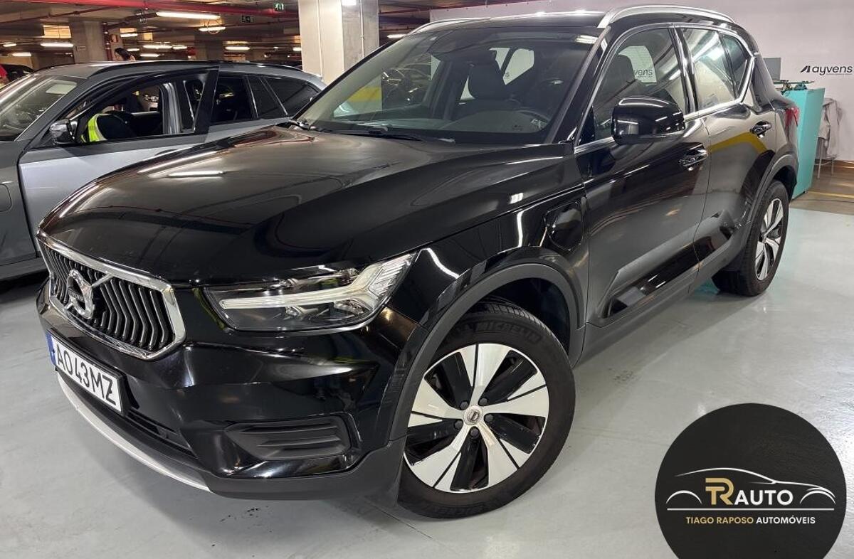 VOLVO XC40 1.5 T4 PHEV Inscription Expression