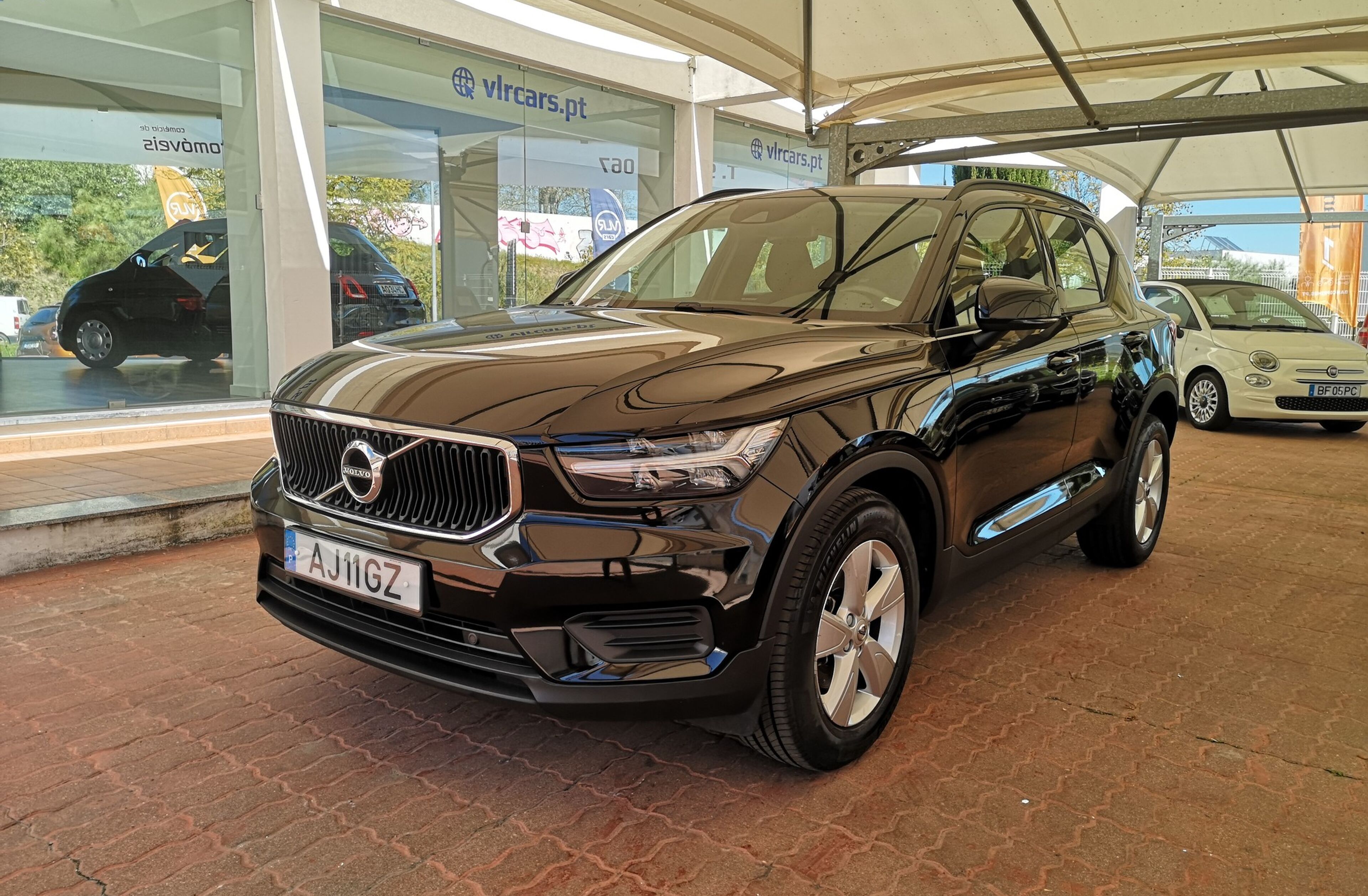 VOLVO XC40 1.5 T2 Momentum Core