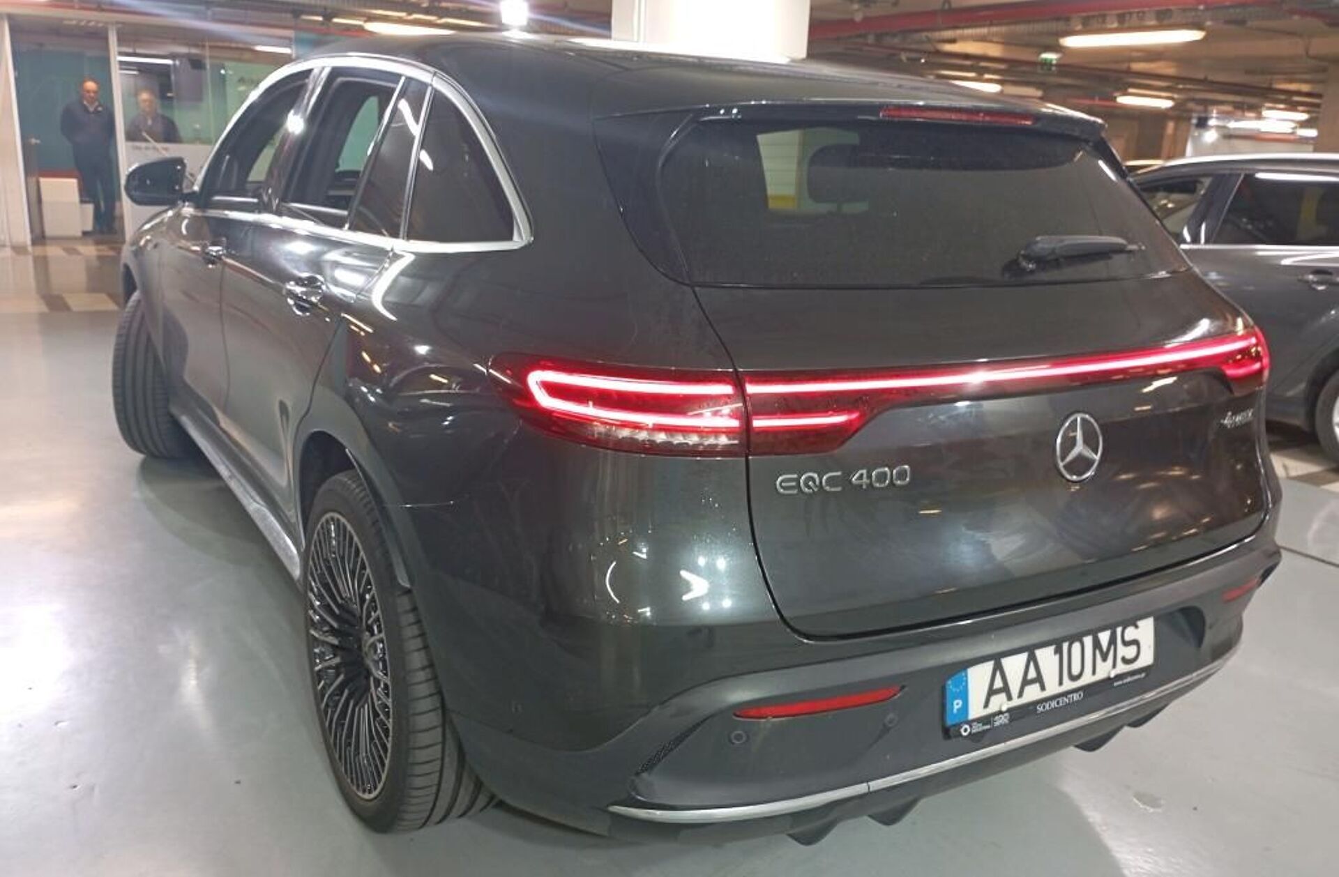 MERCEDES EQC 400 4Matic