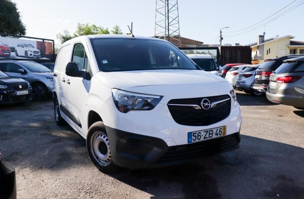 OPEL Combo Van 1.5 CDTi L1H1 Essentia